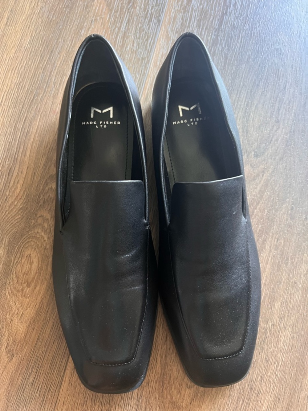 Marc Fisher women’s real Leather Slip-On Loafers, brand new never worn size 8.5